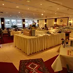 Grille Hotel 3*