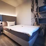 Grille Hotel