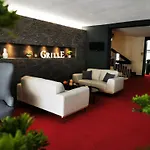 Grille Hotel